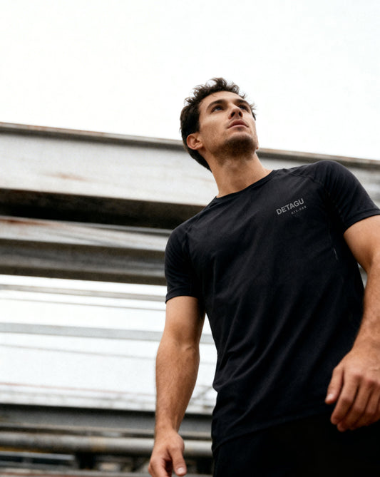 GEN 01 // Men’s Performance T-Shirt